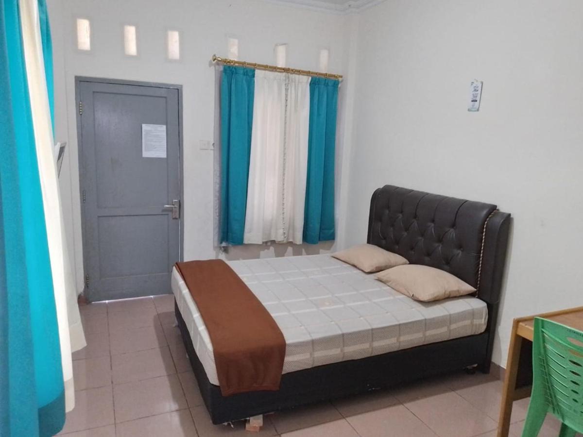 Penginapan Syariah Parit  Buitenkant foto